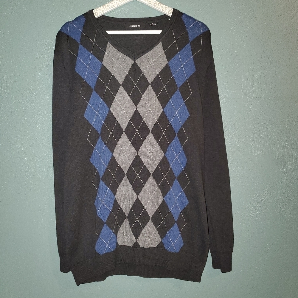 CLAIBORNE men's argyle v-neck sweater
